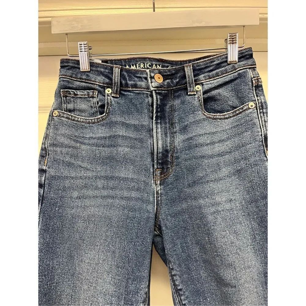American Eagle Stretch Mom Distressed Cut Hem Jeans sz 0 EUC - Picture 2 of 7